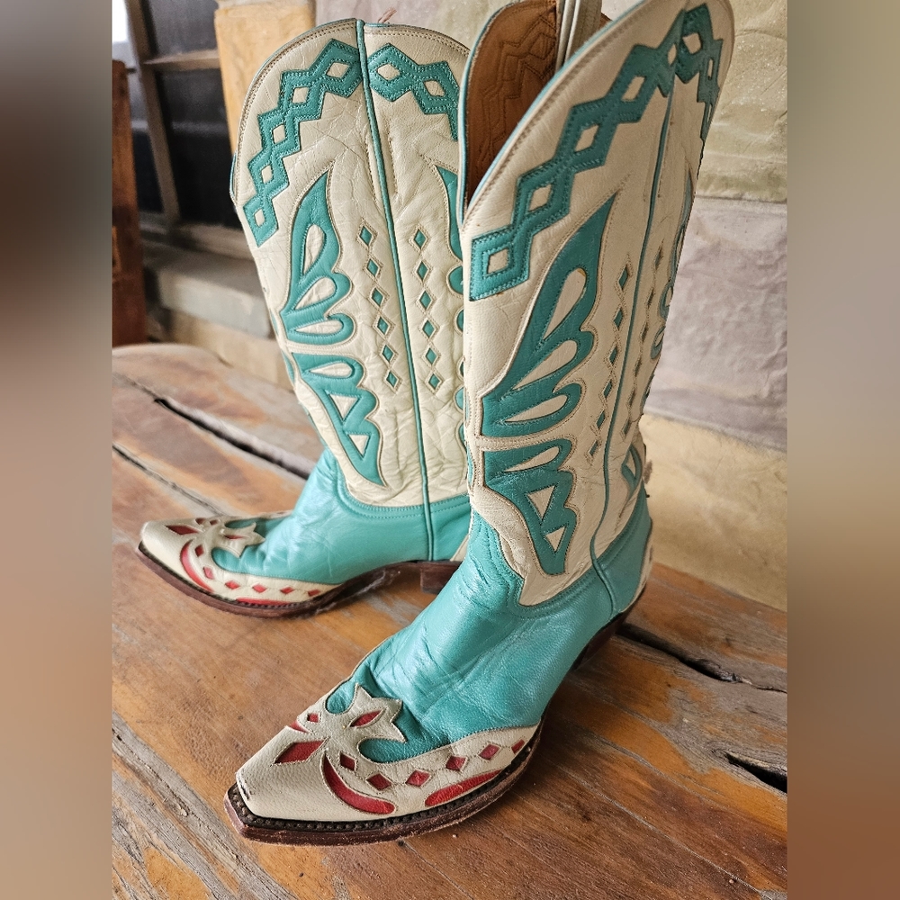 OLD GRINGO  turquoise boots. Size 7